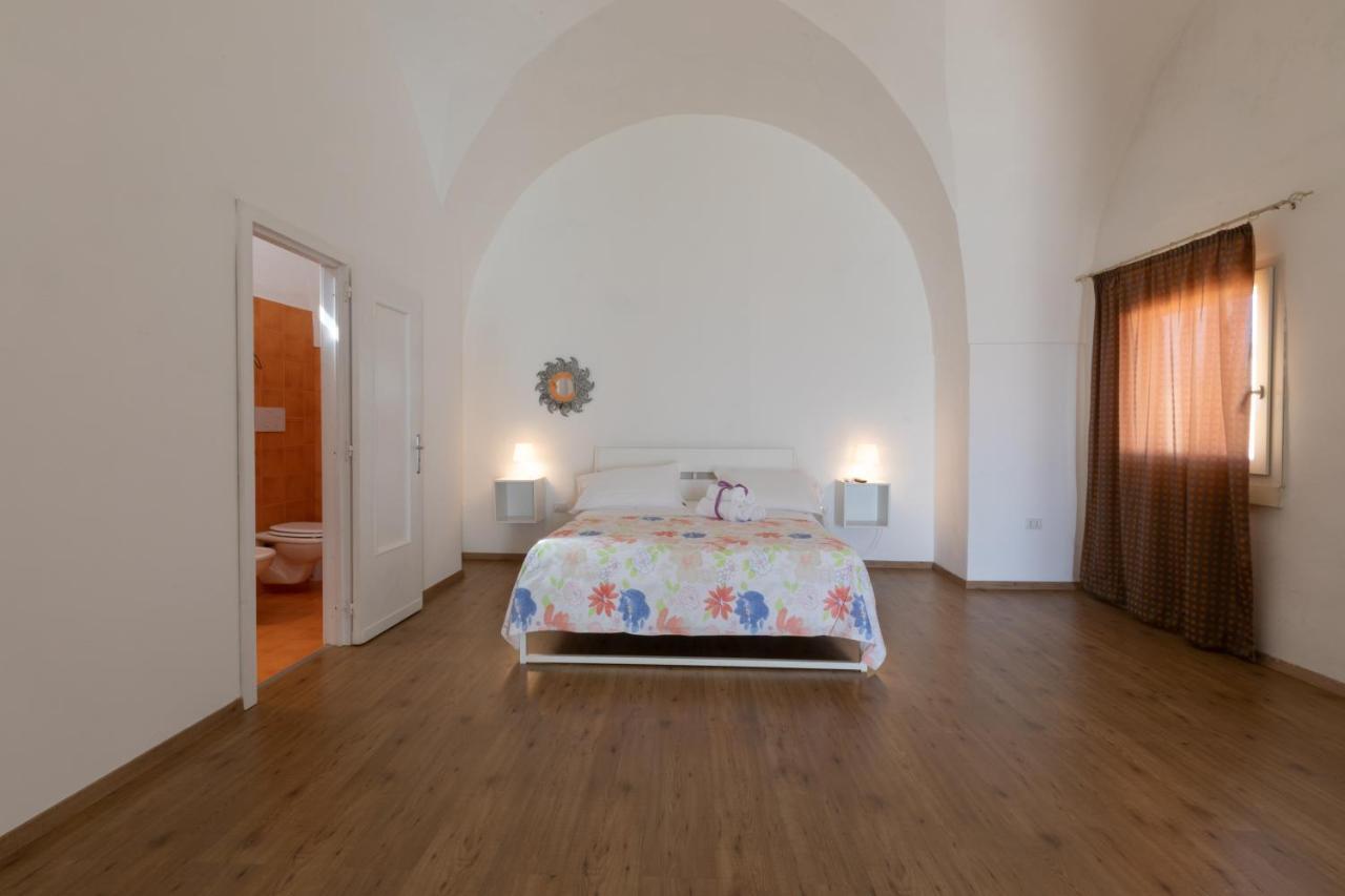 B&B Dimora San Vincenzo Галлиполи Экстерьер фото